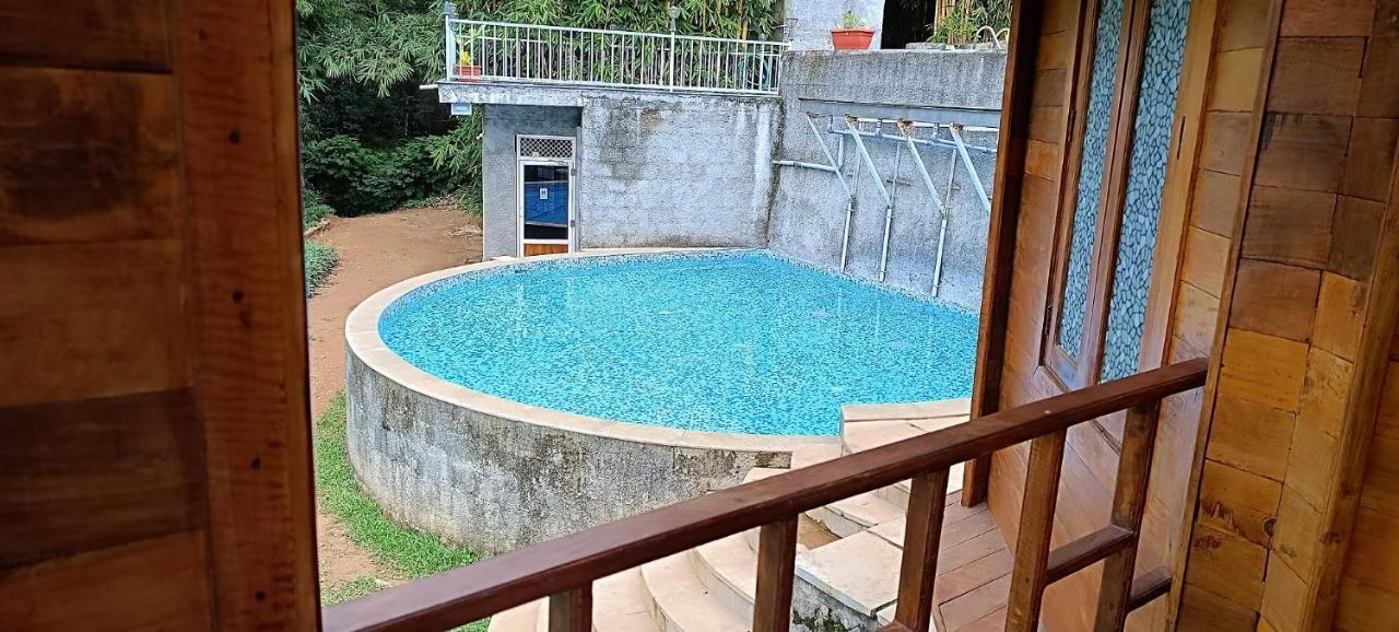 Thenmala Ecoresort Punalur Exteriör bild